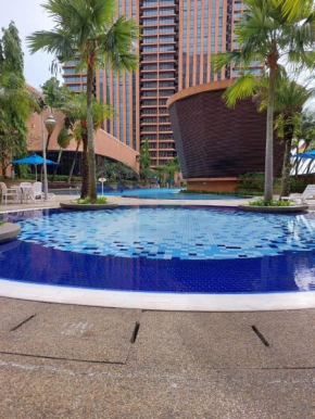 DOUBLE DELUXE APARTMENT AT BERJAYA TIMES SQUARE kL